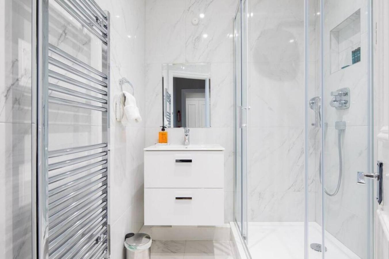 Steps From Hyde Park 2Br 2Bath Sleeps 6 Lejlighed London Eksteriør billede